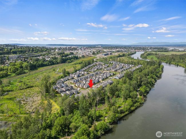 Located on the shores of the Snohomish River in Everett. There are hundreds of acres of lush preserved woodlands and wetland. Community trails connect to the scenic Lowell Riverfront Trail. | Image 35