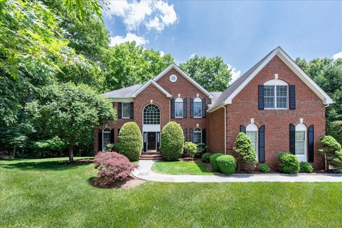 6 Theal Ct, Somers, NY, 10589-2820 | Card Image