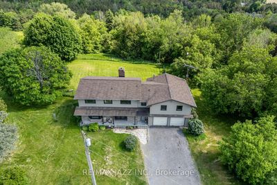 8733 Leskard Rd, House other with 4 bedrooms, 4 bathrooms and 22 parking in Orono ON | Image 2