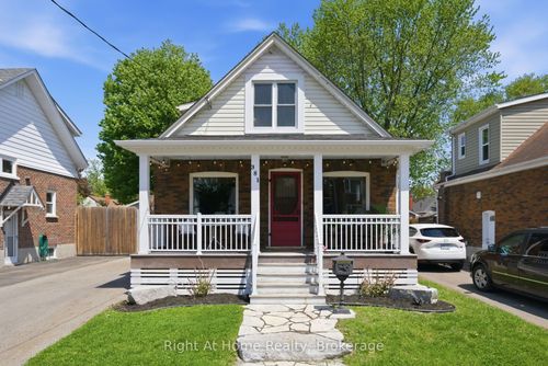381 Jarvis Street, Oshawa, ON, L1G5L1 | Card Image