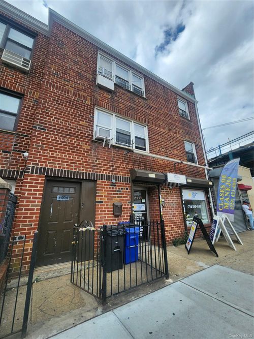 4004 98th Street, New York, NY, 11368 | Card Image