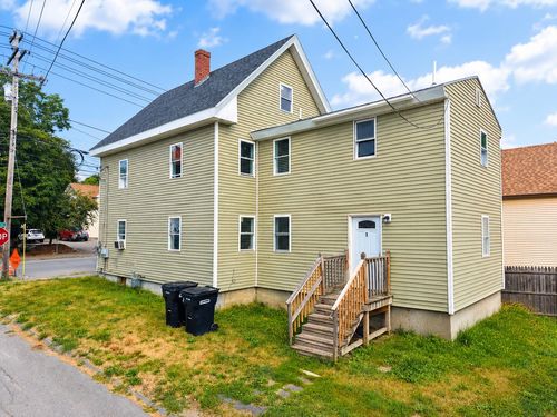 175 Center St, Bangor, ME, 04401-4839 | Card Image