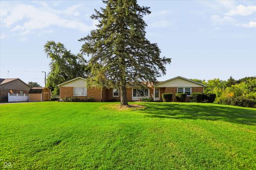8701 Mooresville Rd, Camby, IN, 46113-9216 | Card Image