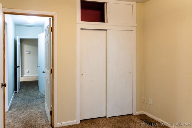 28360 Arbeka Rd, House other with 2 bedrooms, 1 bathrooms and null parking in Henryetta OK | Image 12
