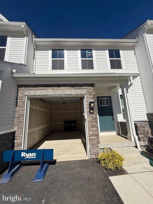 2664 Tisbury Lane, DOWNINGTOWN, PA, 19335 | Card Image