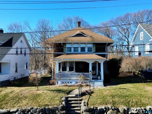 80 Cliff St, Naugatuck, CT, 06770-3943 | Card Image