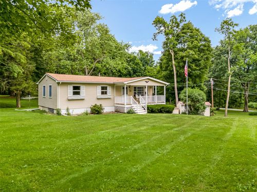 387 Freedom Rd, Pleasant Valley, NY, 12569-5434 | Card Image