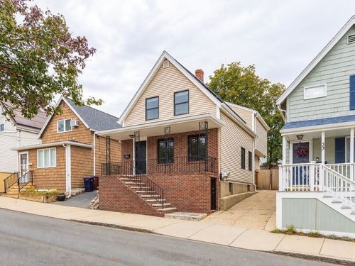 35 Villa Ave, Everett, MA, 02149-3820 | Card Image