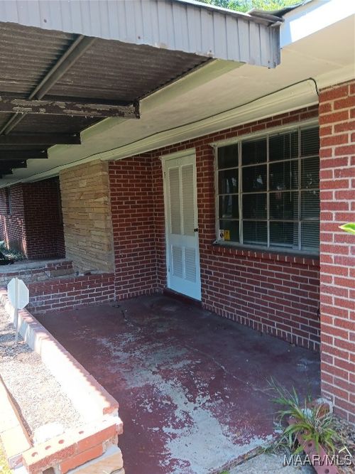2321 Woodlawn St, Montgomery, AL, 36106-1739 | Card Image