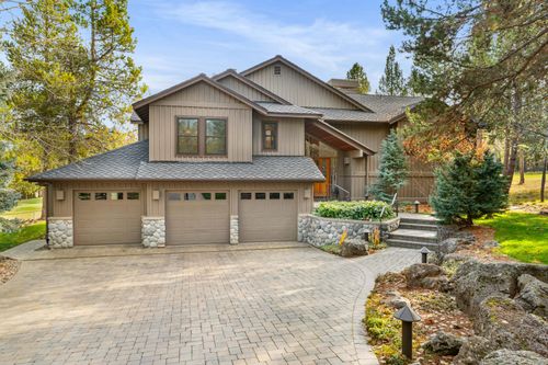 17-57692 Vine Maple Ln, Sunriver, OR, 97707-1910 | Card Image