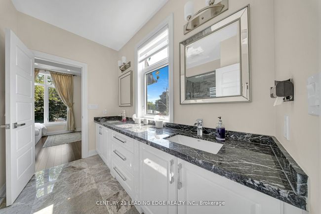 736 Hillview Cres, House other with 7 bedrooms, 5 bathrooms and 4 parking in Pickering ON | Image 24