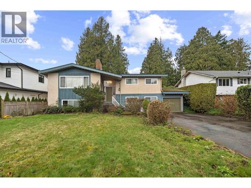 273 52a St, Delta, BC, V4M2Z7 | Card Image