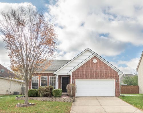 232 Gleneagles Way, Versailles, KY, 40383 | Card Image