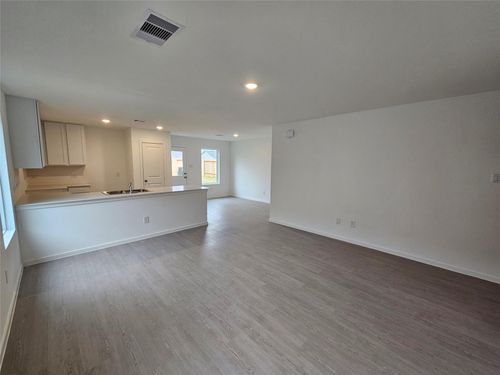 16015 Tallow Dr, Conroe, TX, 77385 | Card Image