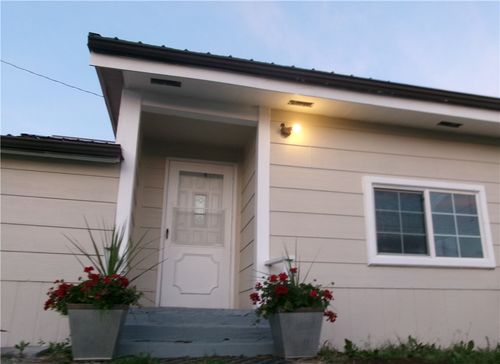 103 Grauberger Ln, Acton, MT, 59002-2154 | Card Image