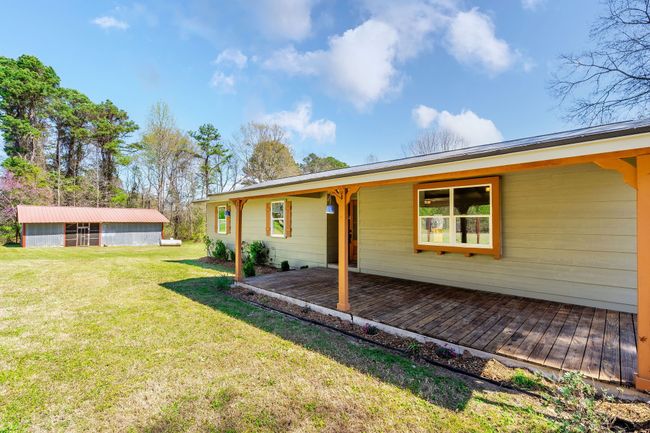 135 County Road 1105, House other with 3 bedrooms, 2 bathrooms and null parking in Daingerfield TX | Image 4