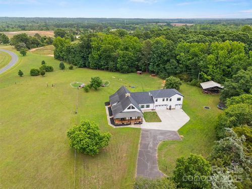 930 Hawley Rd, Mc Connells, SC, 29726-7733 | Card Image