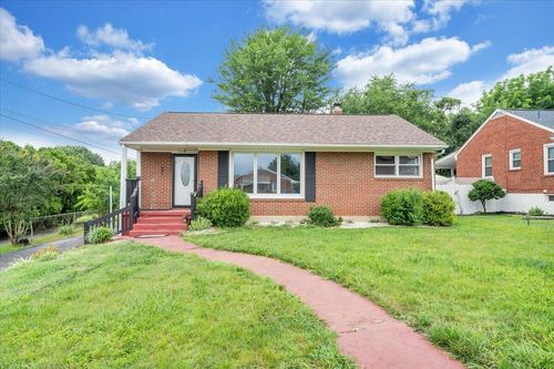 1709 Coveland Dr Nw, Roanoke, VA, 24017-1927 | Card Image