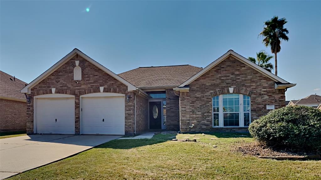 Maple Leaf Cir, LA Porte, TX 77571