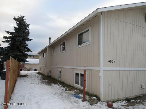 4004 E 8th Ave, Anchorage, AK, 99508-2640 | Card Image