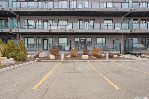 202-415 Maningas Bend, Saskatoon, SK, S7W0T6 | Card Image