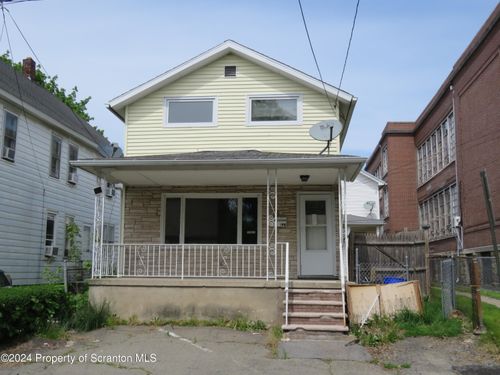 148 School St, Scranton, PA, 18508-2766 | Card Image