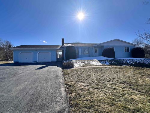 46 Long Cove Rd, Port Medway, NS, B0J2T0 | Card Image
