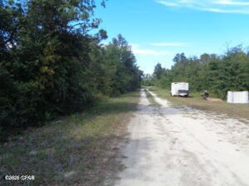 Lot 7 & 8 Nw Mckenzie Boulevard, Altha, FL, 32421 | Card Image