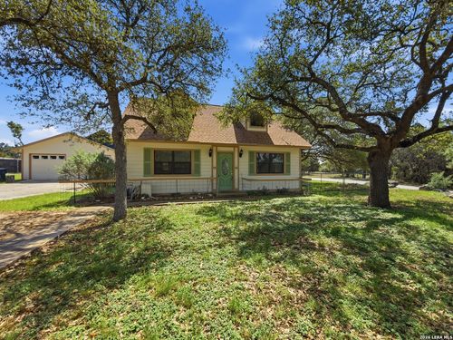 1009 Tanglewood Trl, Spring Branch, TX, 78070-5239 | Card Image