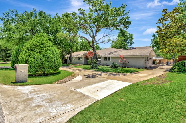 6522 Willow Ln, House other with 5 bedrooms, 5 bathrooms and null parking in Dallas TX | Image 34