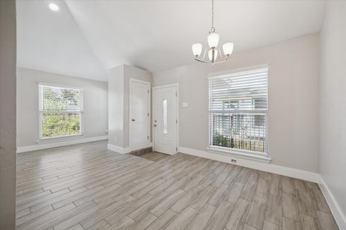 2320 Peppermill Rd, Houston, TX, 77080-5514 | Card Image