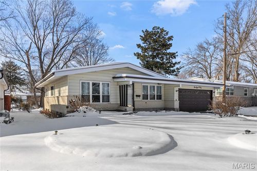 10805 Landseer Dr, Saint Louis, MO, 63136-4505 | Card Image