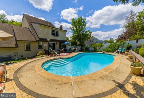 15 Tattersall Dr, WEST DEPTFORD, NJ, 08051-1713 | Card Image