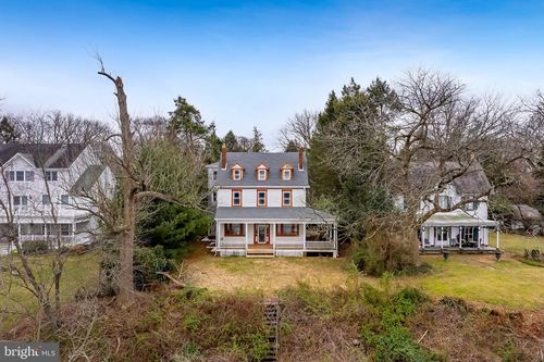 26 Riverbank Ave, BEVERLY, NJ, 08010-1310 | Card Image