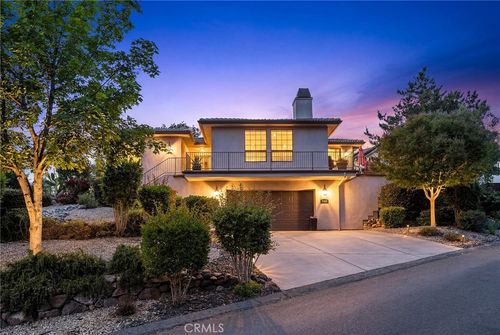 3560 Shadowtree Ln, Chico, CA, 95928-4036 | Card Image