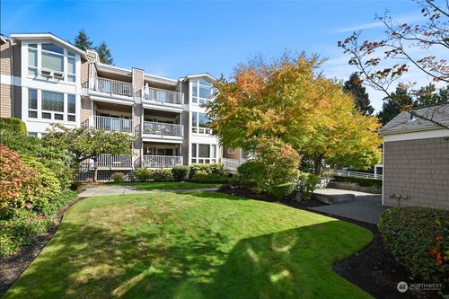 1-702 Kirkland Way, Kirkland, WA, 98033 | Card Image