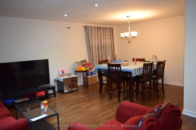 52 Peace Dr, House other with 6 bedrooms, 4 bathrooms and 4 parking in Scarborough ON | Image 6