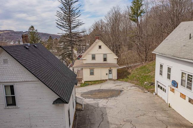 31 - 27-31 Currier St, House other with 5 bedrooms, 4 bathrooms and null parking in Barre VT | Image 20