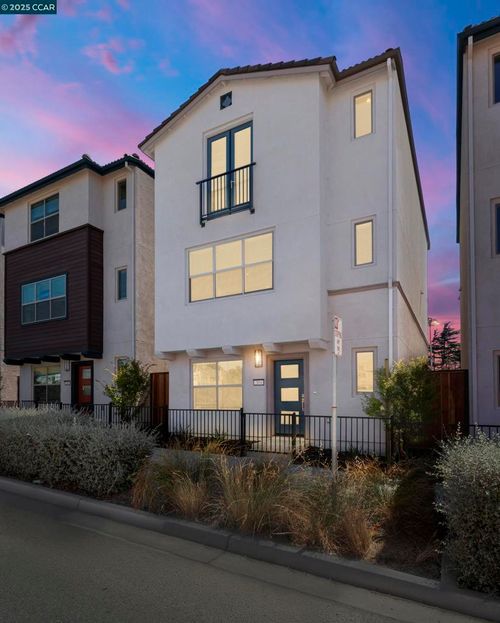 2814 Chattleton Ln, San Pablo, CA, 94806-3753 | Card Image