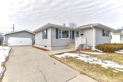 3021 16th Street, Menominee, MI, 49858 | Card Image