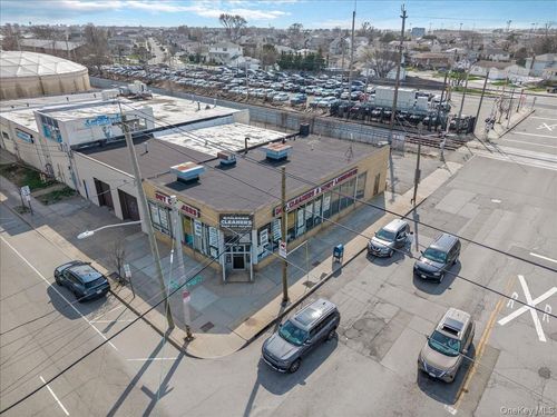 3180 Lawson Blvd, Oceanside, NY, 11572-3702 | Card Image