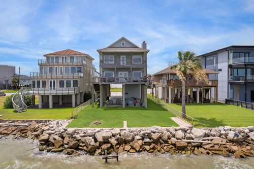 1610 Todville Rd, Seabrook, TX, 77586-3712 | Card Image