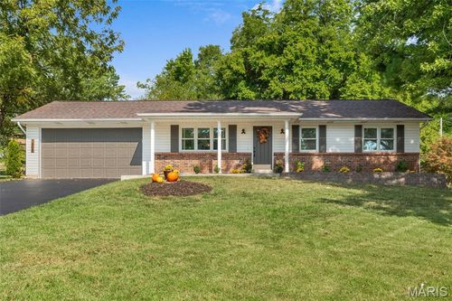 1205 Caroline Dr, Washington, MO, 63090-4905 | Card Image