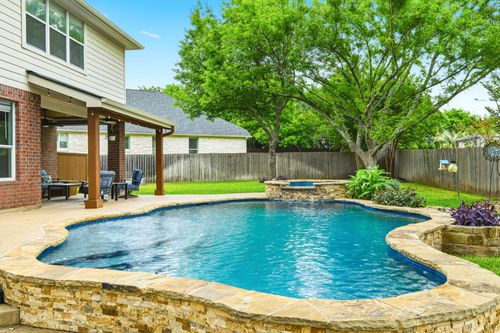 2701 Michelle Lynne Cv, Round Rock, TX, 78681-2243 | Card Image