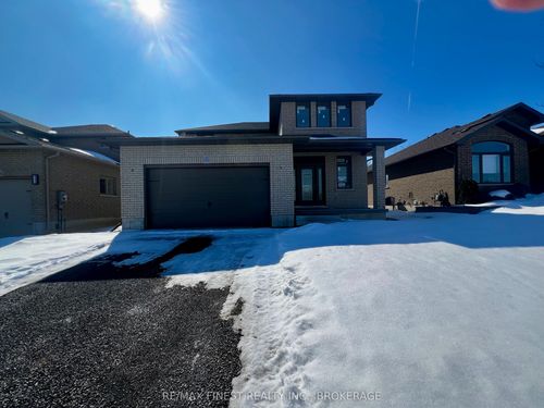 192 Cherrywood Pky, Napanee, ON, K7R0E2 | Card Image