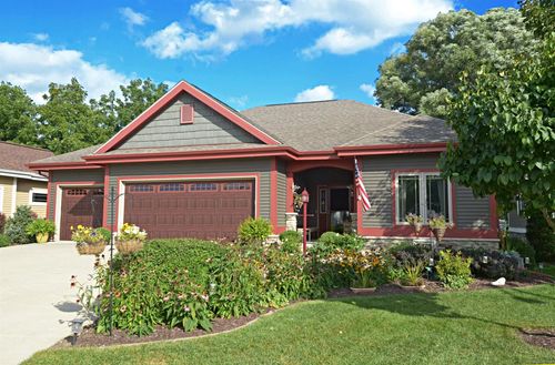 24 Oak Ridge Trl, DEERFIELD, WI, 53531-9358 | Card Image