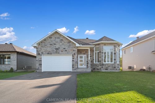2305 Sebastien Rd, Cornwall, ON, K6J0C1 | Card Image