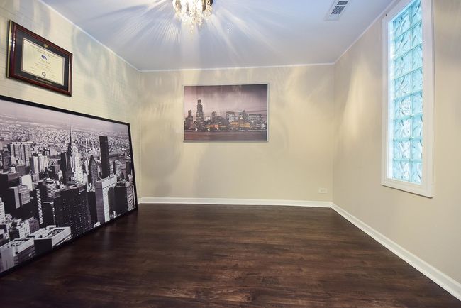 Dining Room or 3rd Bedroom | Image 15
