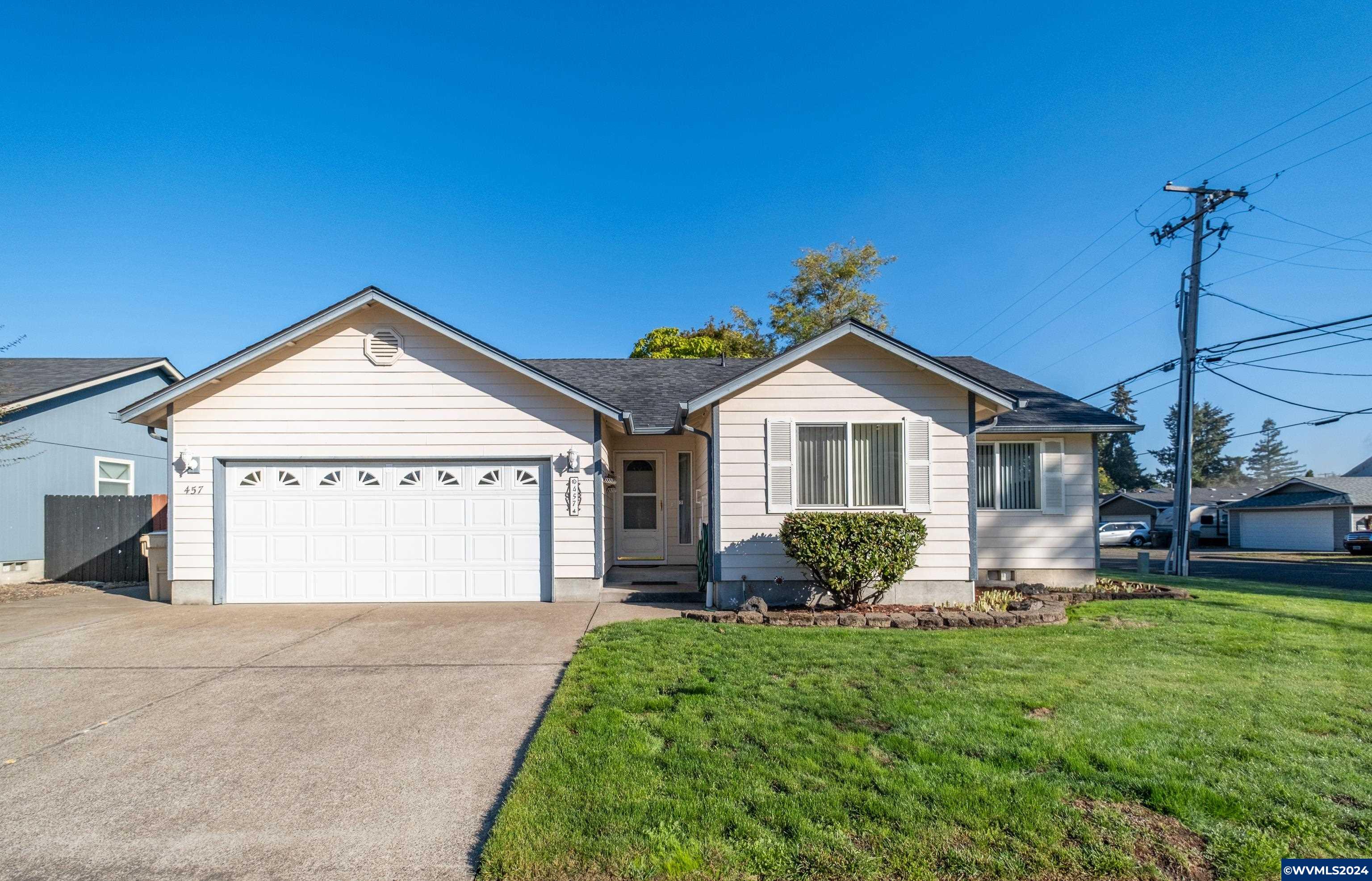 Waters Edge Ct, Lebanon, OR 97355