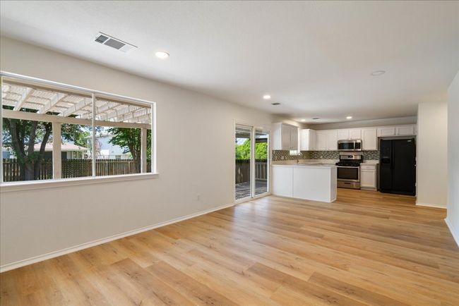 1025 Doras Dr, House other with 3 bedrooms, 3 bathrooms and 4 parking in Pflugerville TX | Image 14